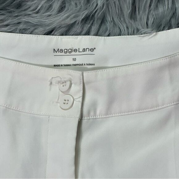 White Cotton Bermuda Shorts Tailored Fit - Picture 2 of 9